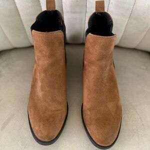 H&M Women’s Tayil Chelsea Boots